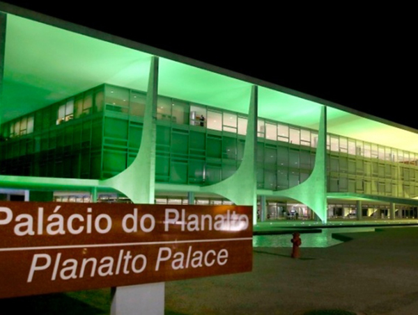 Temer aguarda nomes da equipe de transição de Bolsonaro