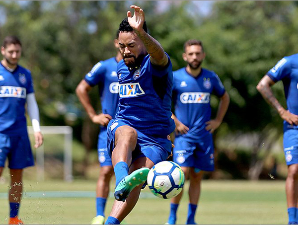 Bahia tentará quebrar tabu de nunca ter vencido a Chapecoense