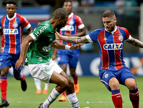 Autor do gol, Élber festeja triunfo: 'Tabu é para ser quebrado'