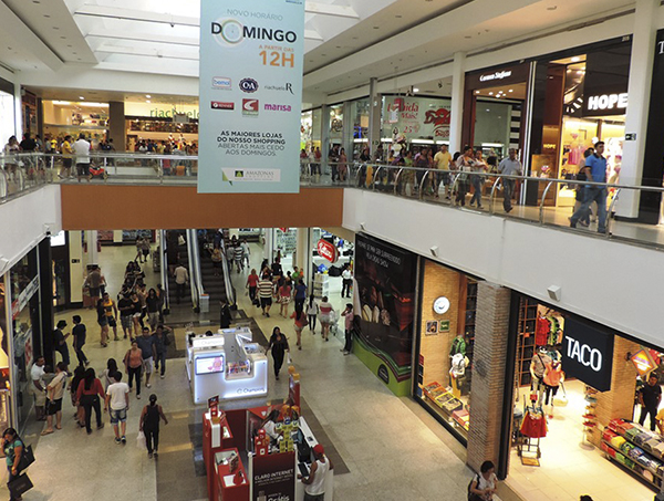 Shoppings centers e lojas poderão funcionar nos domingos e feriados
