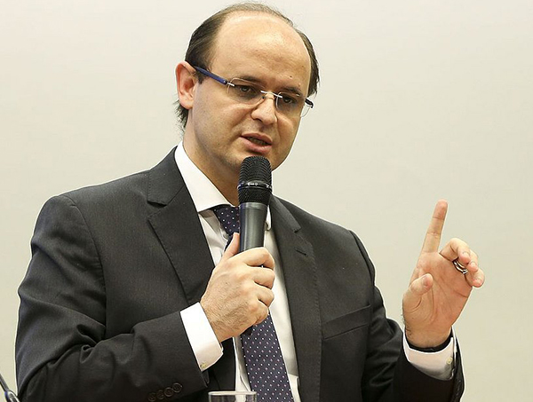 Rossieli defende qualidade das provas do Enem após críticas