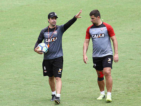 Sem Léo Ceará, André Lima pode ser titular após três meses