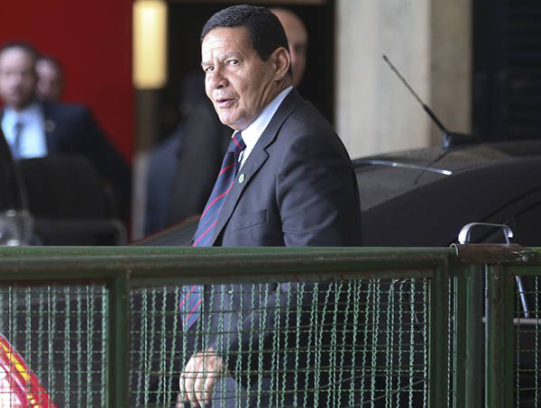 Bolsonaro avalia Mourão como ‘gerente’ do governo