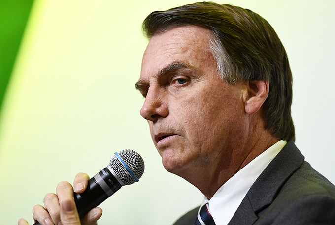 Bolsonaro diz que soberania e leis do Brasil devem ser respeitadas