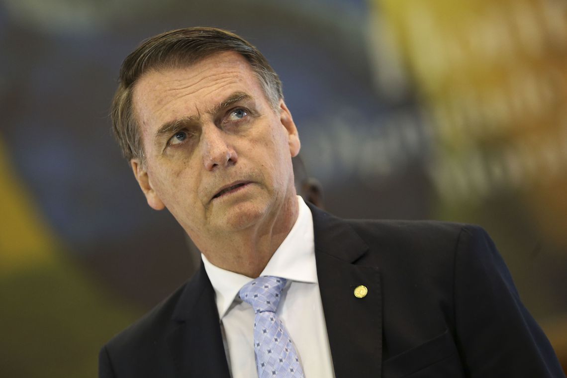 TSE sugere aprovação com ressalvas de contas da campanha de Bolsonaro