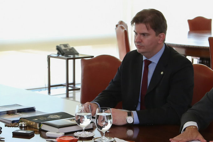 Bolsonaro anuncia Gustavo Canuto no Ministério do Desenvolvimento Regional