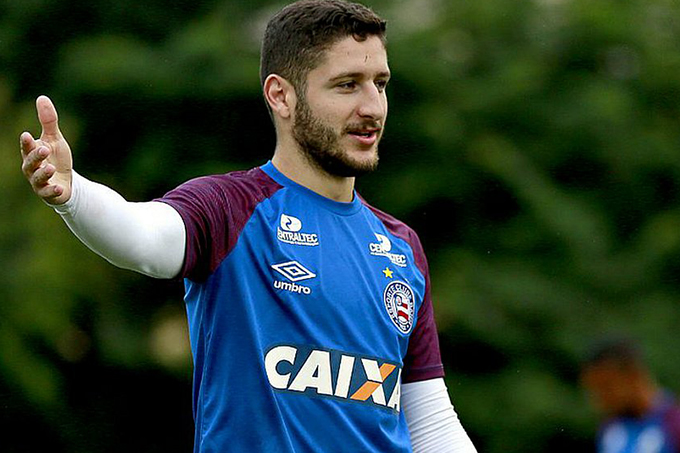 Com a inflação, venda de Zé Rafael fica atrás da de Robson Luís