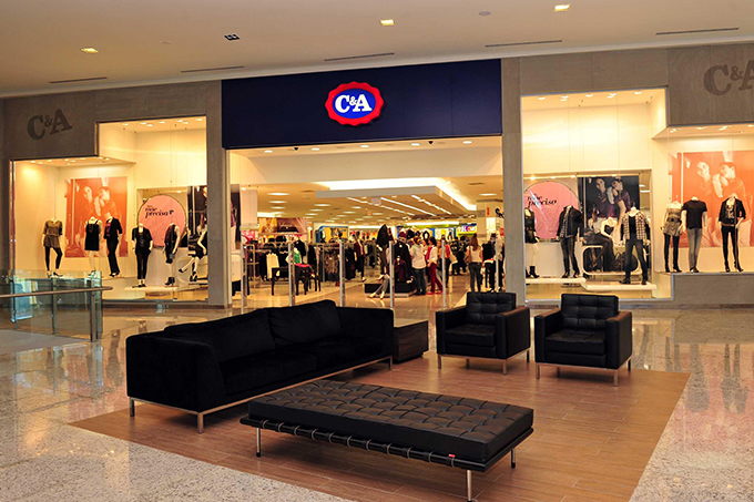 C&A abre vagas de emprego temporárias para travestis e transexuais