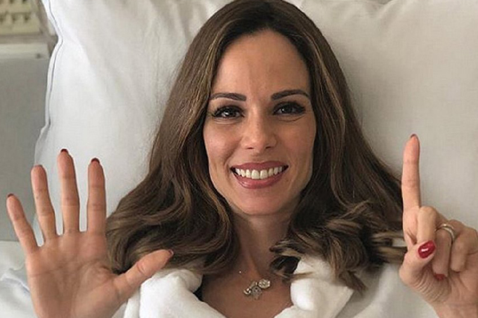 Ana Furtado comemora fim de tratamento contra câncer