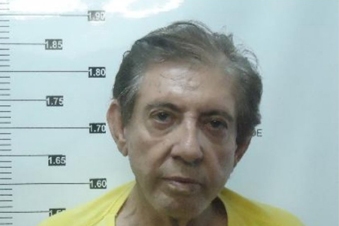 Polícia apreende armas e dinheiro em imóvel de João de Deus