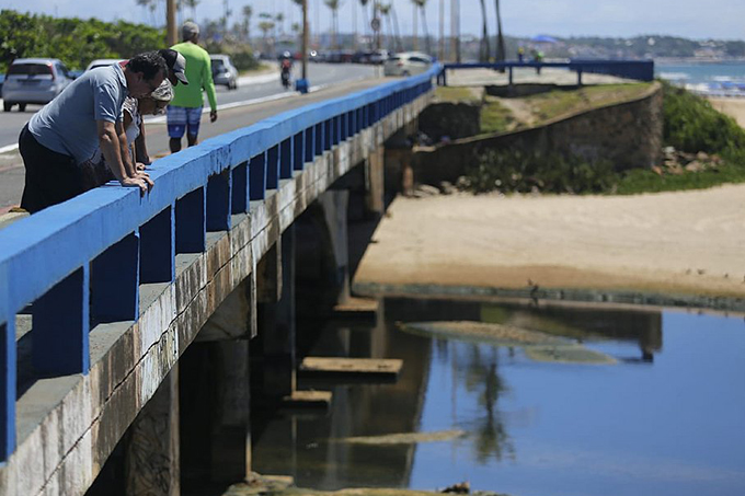 Embasa será multada em até R$ 10 milhões por jogar esgoto em rio
