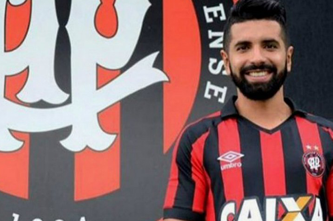 Bahia acerta contratação do meia-atacante Guilherme