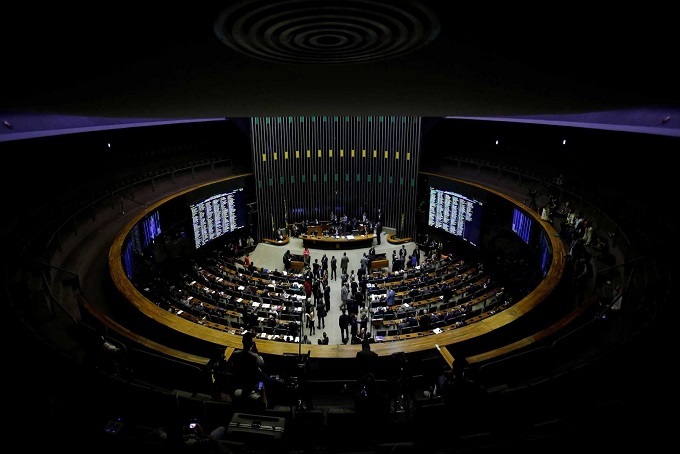 Câmara gastará R$ 19,5 milhões com novos cargos em 2019