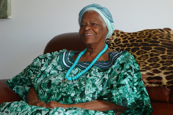 Mãe Stella de Oxóssi morre aos 93 anos em Salvador