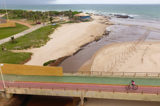Praia com pior água da Bahia abrigará maior festa de Réveillon de Salvador