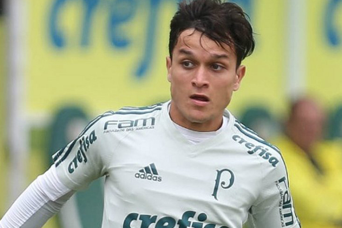 Bahia acerta empréstimo de Artur, do Palmeiras