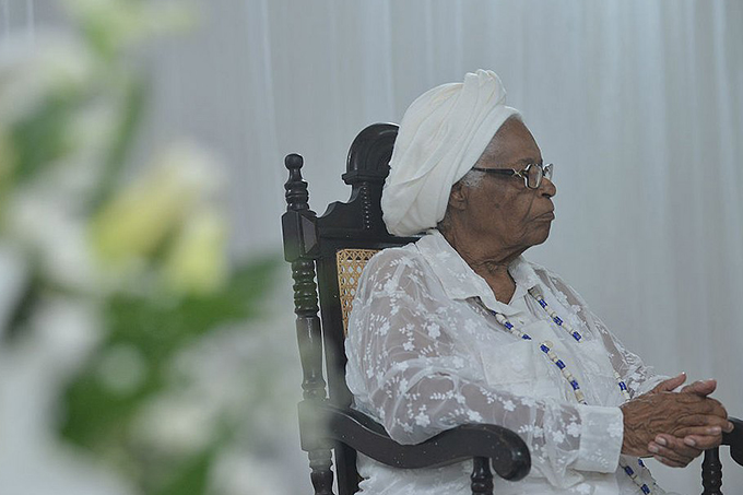 Direitos autorais de Mãe Stella pertencem à sua esposa, diz advogado