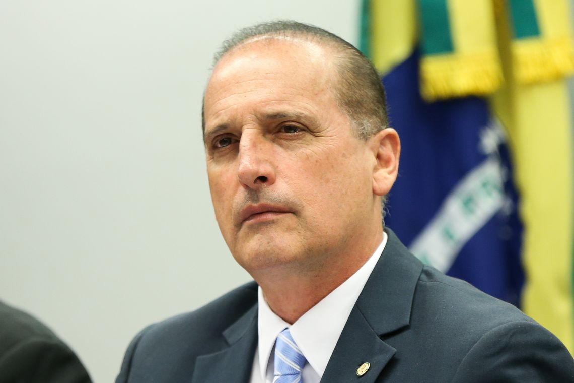 Presidente deve definir amanhã novo valor do salário mínino, diz Onyx