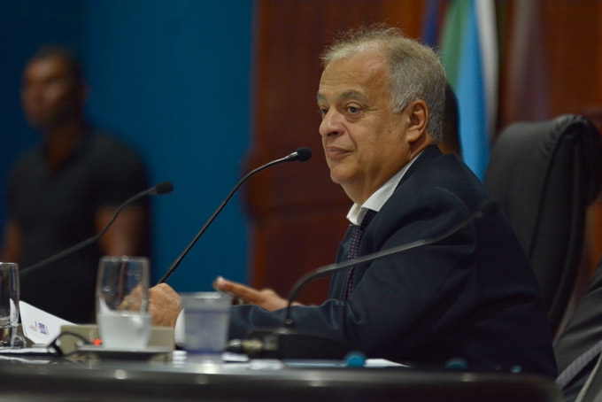 Mesa diretiva da Câmara de Dias d'Ávila é empossada 