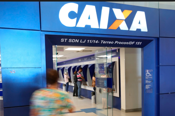 Caixa tem juro maior para classe média e perde espaço para rivais privados