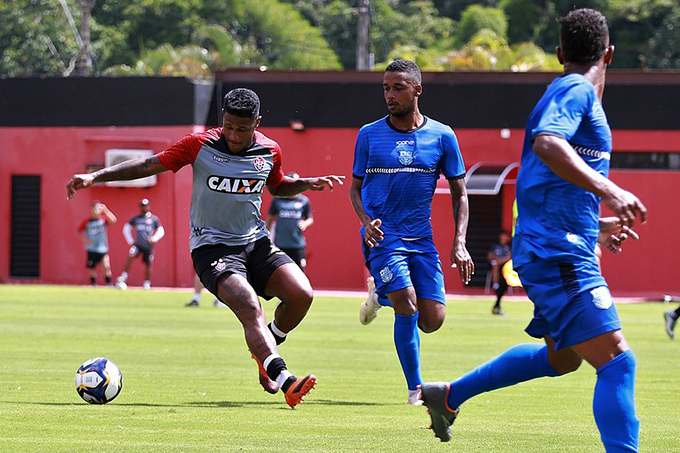 Time principal do Vitória fica no 0x0 em primeiro teste do ano