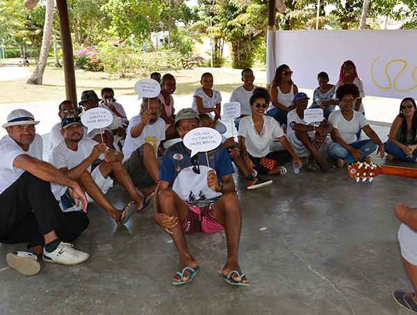 Usuários do CAPS participam de manifestações culturais 