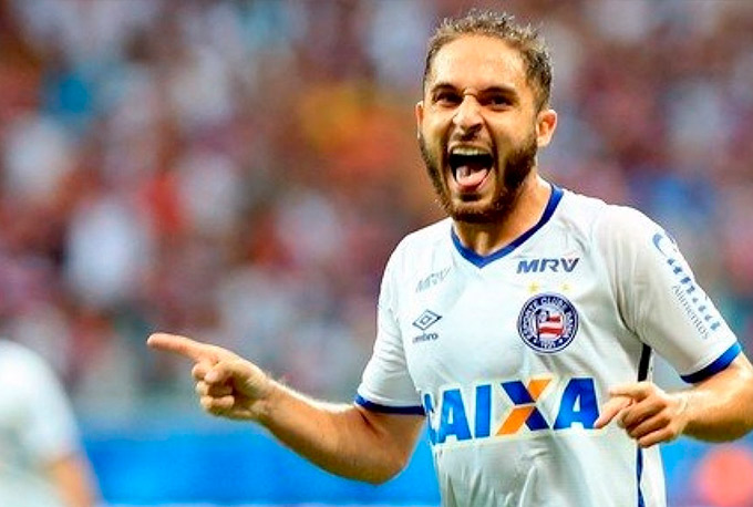 Régis volta ao Bahia em negociação que abate R$ 1,7 mi da compra de Fernandão