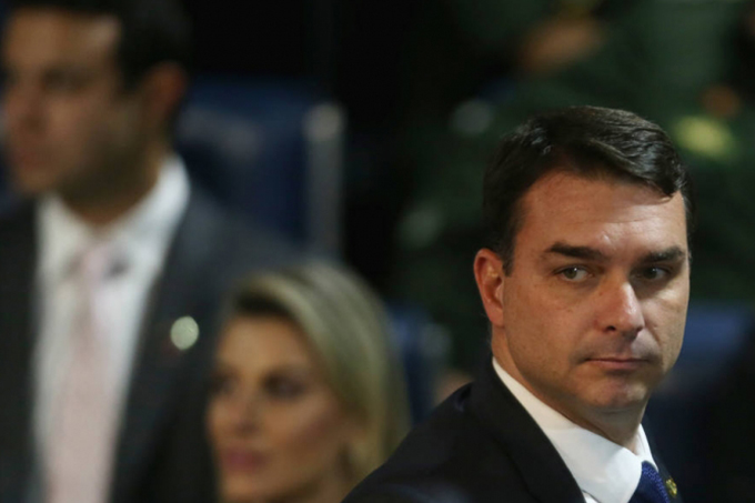 PGR vai devolver inquérito de Flávio Bolsonaro para a Procuradoria Eleitoral 