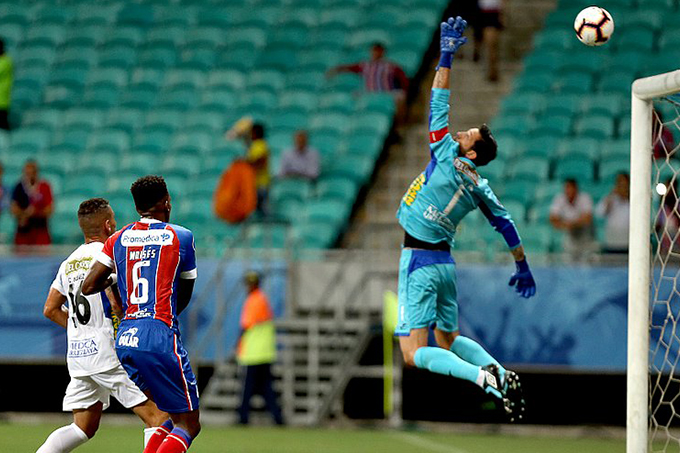 'Hoje foi um jogo atípico', diz Gilberto sobre derrota do Bahia