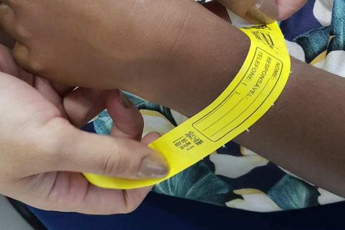 Crianças irão receber pulseira de identificação durante a Festa do Bonfim