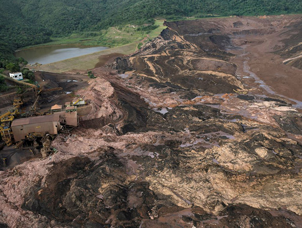 Número de mortos em Brumadinho chega a 166