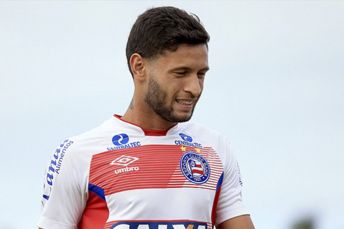 Grêmio confirma contração de ex-lateral do Bahia
