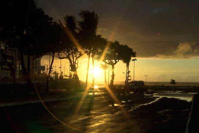 Salvador tem dia e madrugada mais quentes do verão