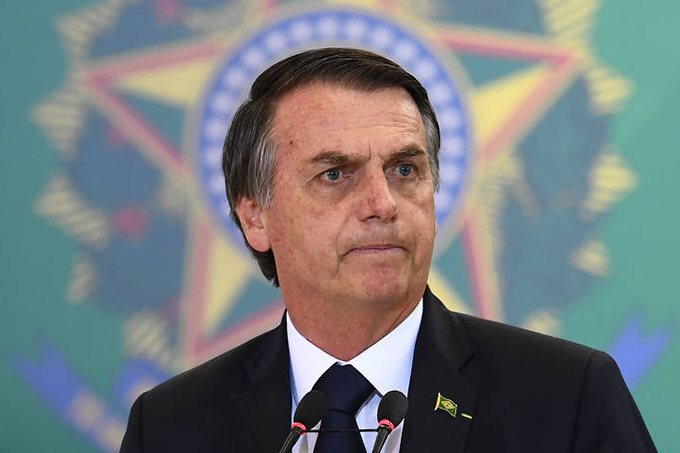 Bolsonaro assina Projeto de Lei Anticrime