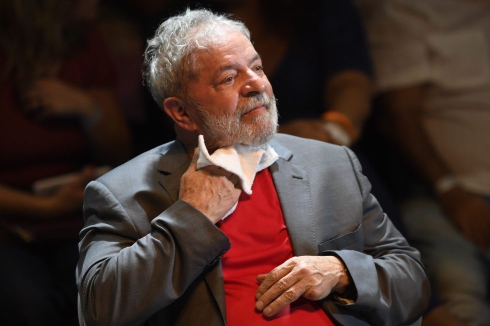  Fachin nega mais um pedido de liberdade de Lula