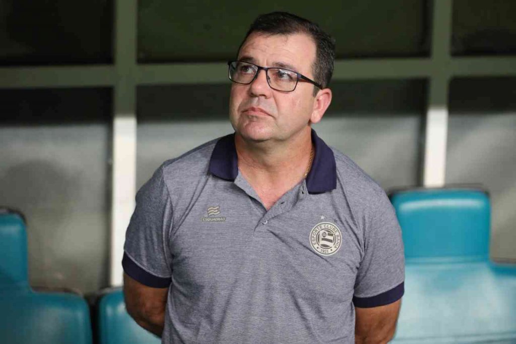 'Temos uma equipe que não está pronta ainda', avalia Enderson