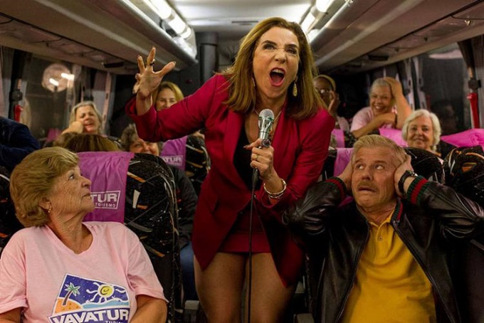 'Sai de Baixo' sai da TV para estrear nas telonas