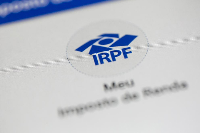 Saiba como casais e ex-casais devem declarar o Imposto de Renda