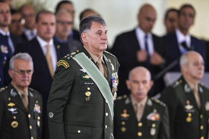 Situação na fronteira está mais calma, diz comandante do Exército