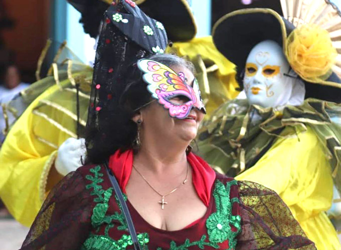 Confira a programação deste domingo do Carnaval do litoral
