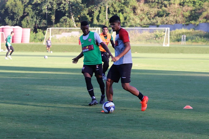 Vitória segue preparação para confronto com o Botafogo-PB
