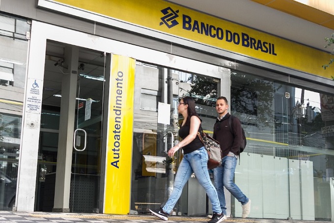 Bancos reabrem às 12h desta Quarta de Cinzas