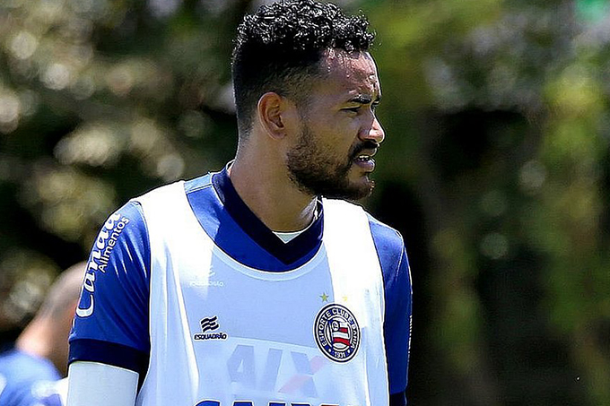 Com fratura na face, Jackson passará por cirurgia hoje