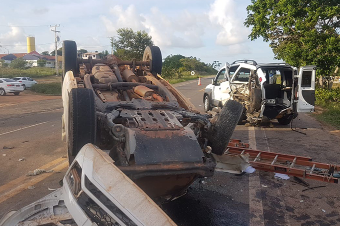 Moradores cobram construção de passarela em trecho da BA- 099