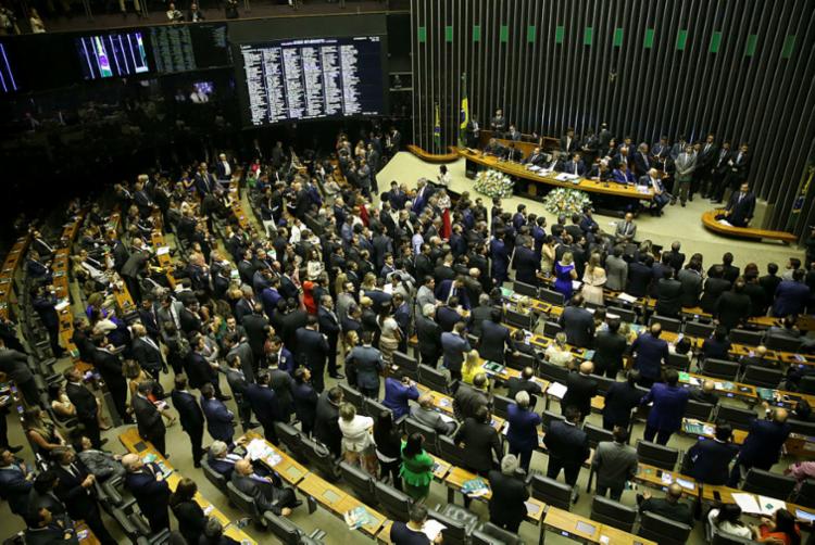 Câmara aprova divórcio imediato em caso de violência doméstica