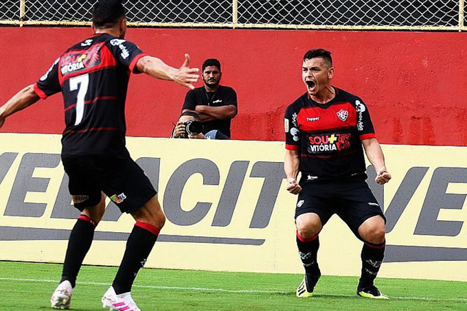 Vitória empata com o Náutico mas avança na Copa do Nordeste