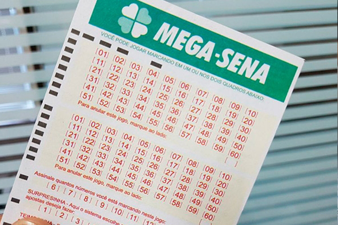 Ninguém acerta dezenas e concurso da Mega-Sena acumula em R$ 15 milhões