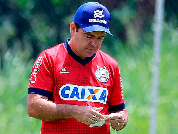Enderson Moreira é demitido do Bahia