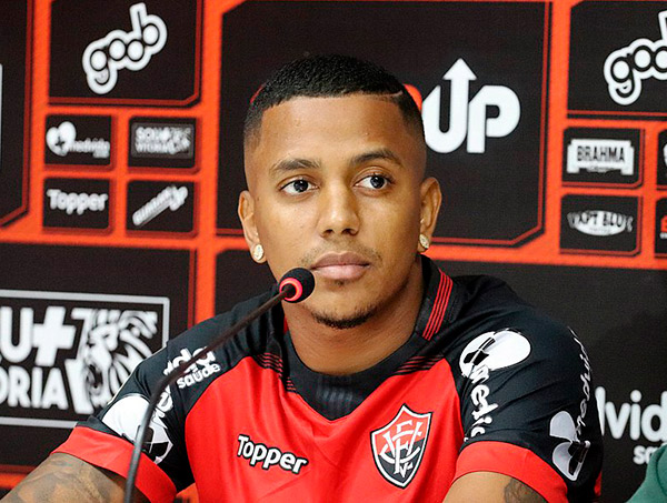 Com Capa e Dudu, Vitória fecha grupo que disputará Nordestão