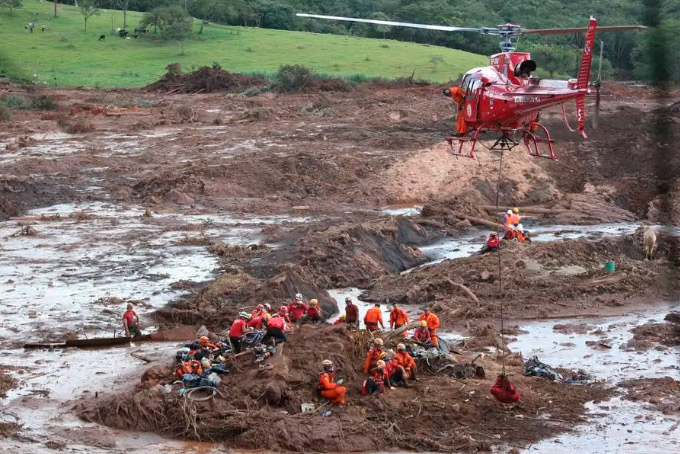 Sobe para 224 o número de mortos identificados em Brumadinho